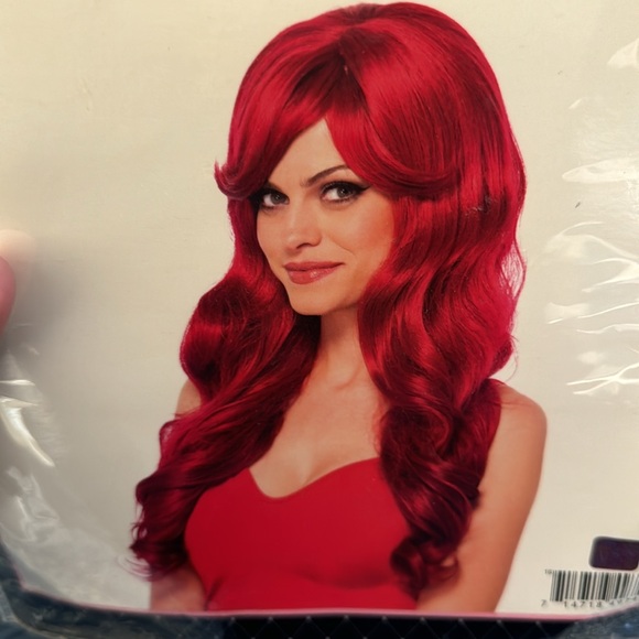 BRAND NEW LONG RED HAIRED WIG IN PACKAGE - Picture 3 of 4
